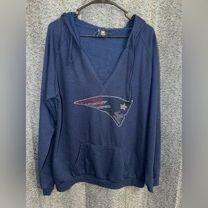New England Patriots Hooded Pullover Sweatshirt